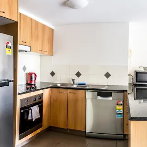 Sunset Island 3* Gold Coast